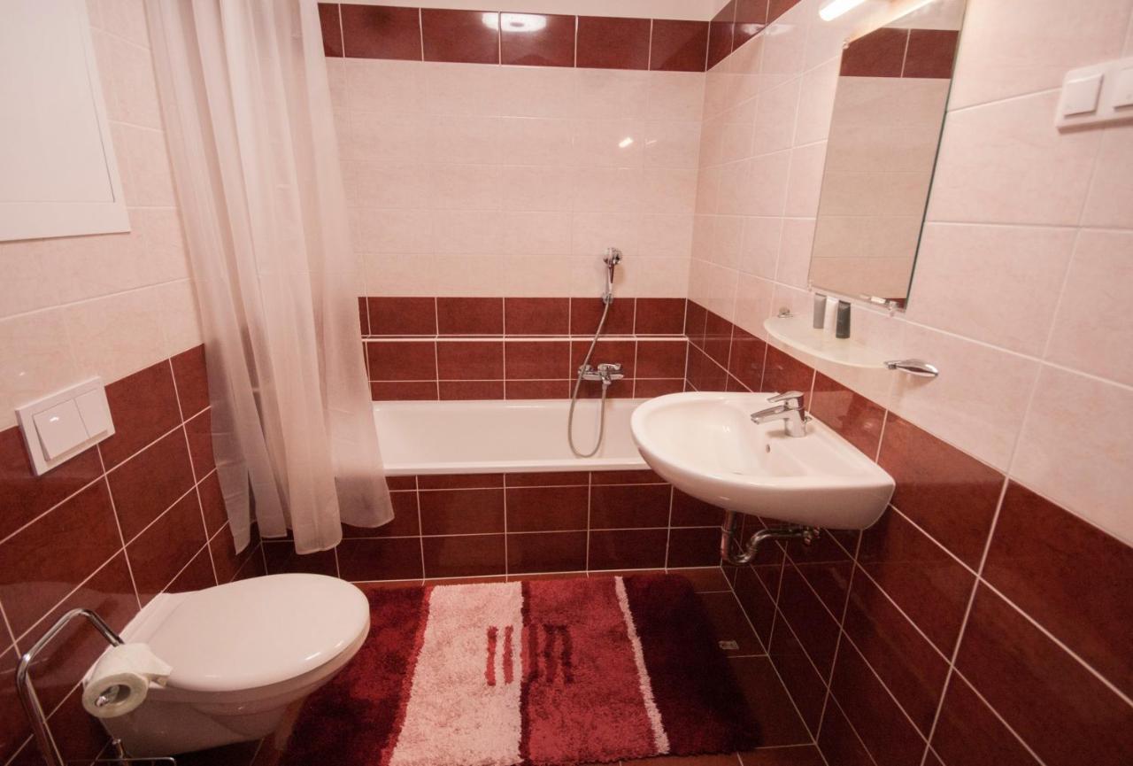 Keleti Aparthotel บูดาเปสต์ ภายนอก รูปภาพ